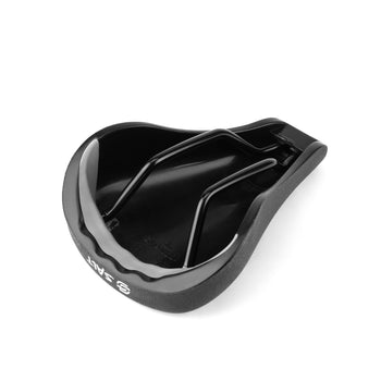 RAILED Seat